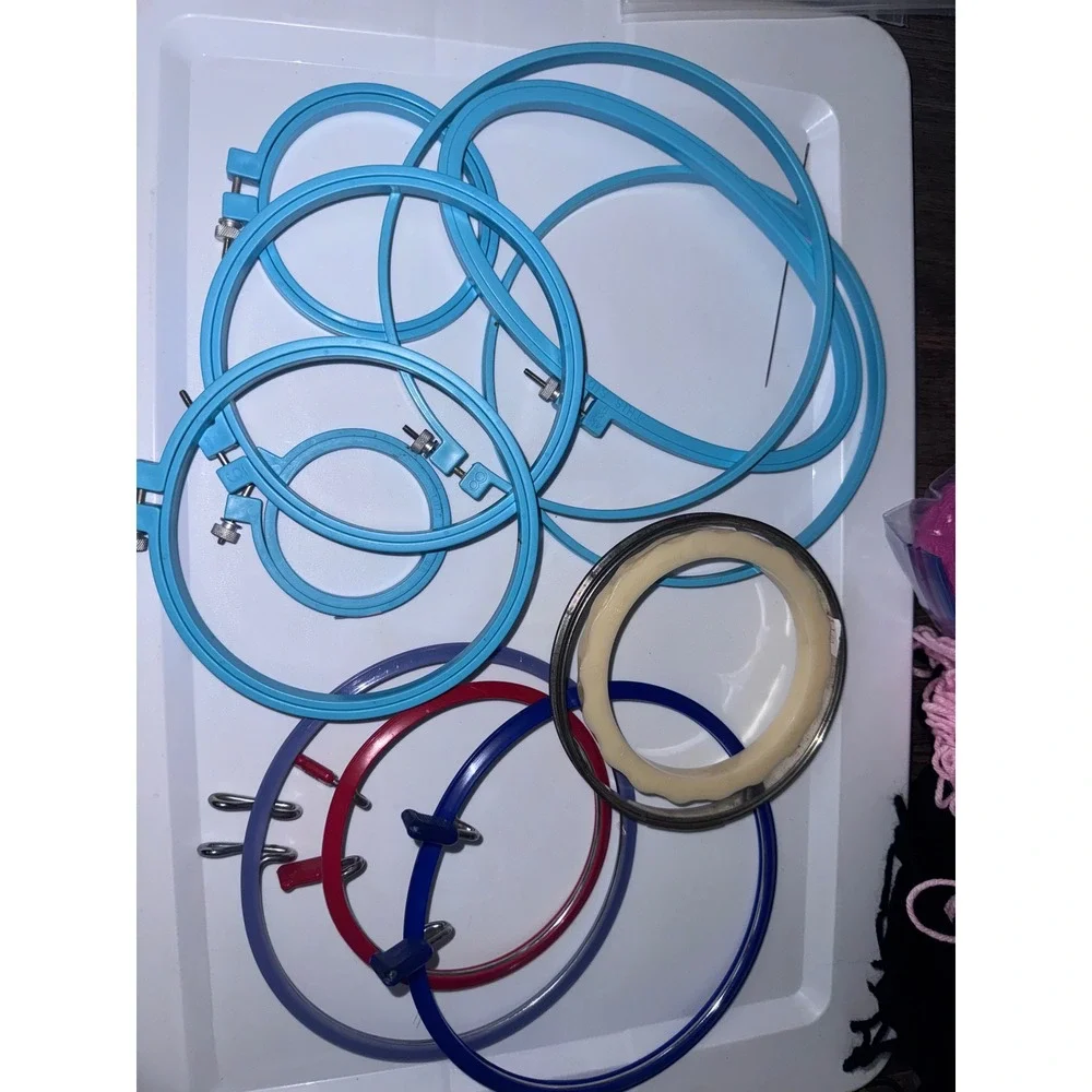 Vintage Mixed Embroidery Hoop Lot Plastic Metal Round Oval Spring Tension 12pc